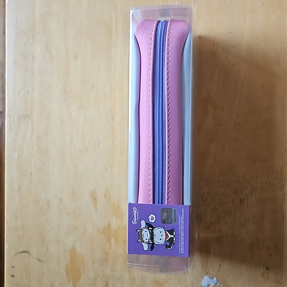 SANRIO CHARACTERS CASE - Picture 6 of 13